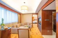 Enlux Hotel (Daming Lake Quan City Plaza)