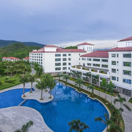 Kelly Garden Hotel (Changjiang County Government Branch)
