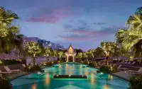 察殿曼谷大酒店 - 沙灘