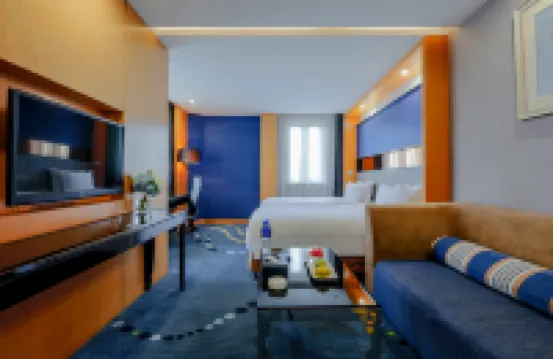 Nanchang Kaimei Grand Hotel (Aixi Huxi Metro Station) Hotels near Nanchang Ocean Park