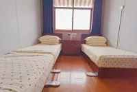 Huayin Five Cloud Mountain Inn - Inns