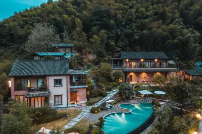 Jinglu Lanshan Inn Hotels near Shishe Village