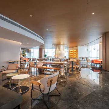 JINGJU HOTEL SHENZHEN Отели рядом с достопримечательностью «Библиотекам Шэньчжэнь»