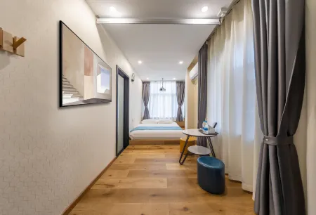 ORAN HOTEL