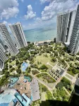 Fire Red Seaview Hotel (Xunliao Bay. Financial Street Sea World Branch)