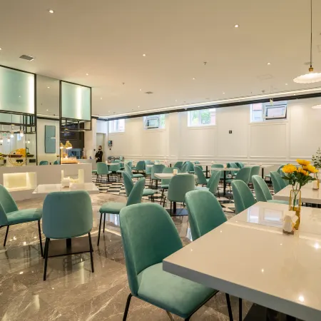 Xana Hotelle Hotel (Huludao Shi Government)
