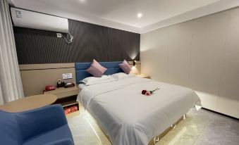 Yijia Zhixiang Hotel (Wangcheng New District ComprMarket Store)ehensive