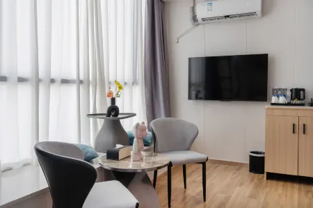 Weizhan Bay Hotel (Shenzhen International Convention and Exhibition Center Branch)