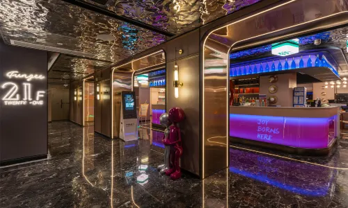 FunGee Riverview Hotel Chongqing Hongyadong Jiefangbei Pedestrian Street