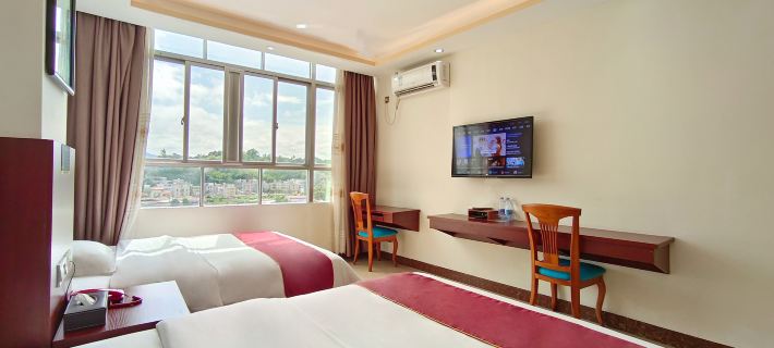 Mingyue Business Hotel Hotels in Xinyi