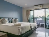 سليب وايل هوتل Hotels near مدرج كرابي