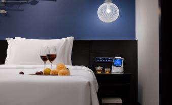 Suzhou City Holiday Hotel (Shiquan Street Wangshi Garden)