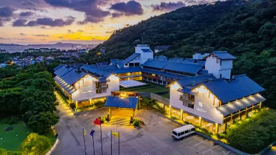 Putuoshan Hotel Hotels near CPC Dinghai Working Committee Former Site