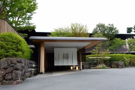Hakone Gora Byakudan Отели рядом с достопримечательностью «Peace Torii»