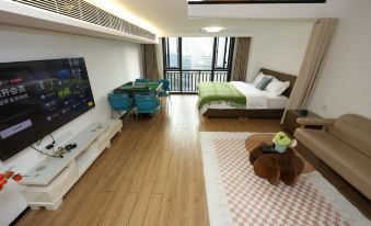 Lammy Hotel Apartment (Gongbei Port Zhuhai Station)