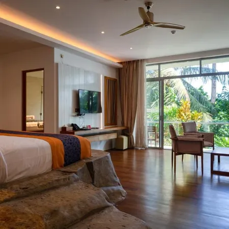 Beacon by the Bay Villas and Suites by the Clarks
