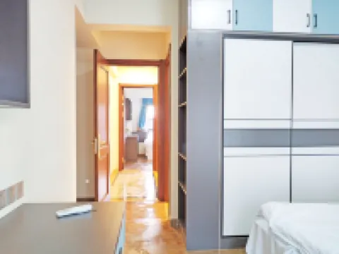 Mountain Lake View Homestay (Poly Jiangnan Hefuhotel)