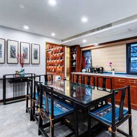 Shangyu Juzhu B&B (Heluo Ancient City Branch)