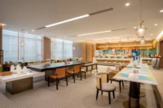 蘇州灣恆力悠客公寓飯店