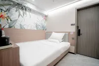 Huayi Collection Hotel (Harbin West Railway Station Hasi Wanda Branch) Hôtels à : Harbin