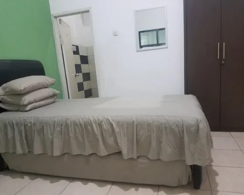 Cendrawasih Syariah Homestay Hotels in Pringsewu
