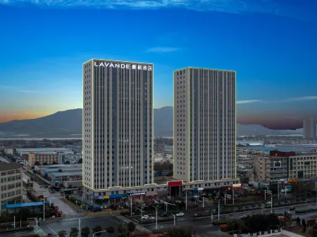 Lavande Hotel (Huaiyuan Economic Development Zone)