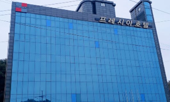 4. 프레시아호텔..