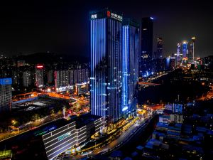 Yicheng Hotel (Nanning International Convention and Exhibition Huafengcheng Financial Center)