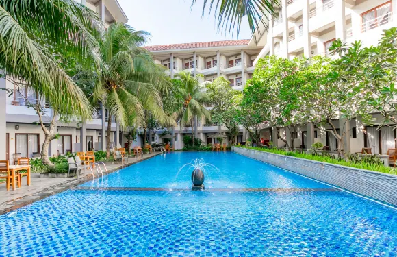 龍目島花園酒店