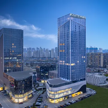 Country lnn & Suites by Radisson，Wuhan High-Speed Rail Station Hotel Отели рядом с достопримечательностью «Железнодорожный вокзал Ухань»