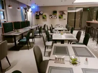 Homeinn Selected Hotel (Yanzhou Maochang Century Ginza Plaza)