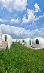 Starry Sky Wild Suites - parking