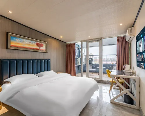 76 Express Hotel (Xinzheng Sias International College) โรงแรมในซินเจิ้ง