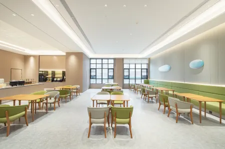 JI Hotel (Pingdingshan Ping'an Avenue)