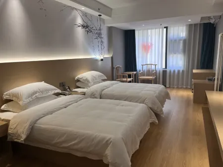 Zhulin Jingshe Hotel