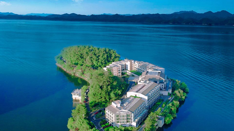 voco THOUSAND ISLAND LAKE