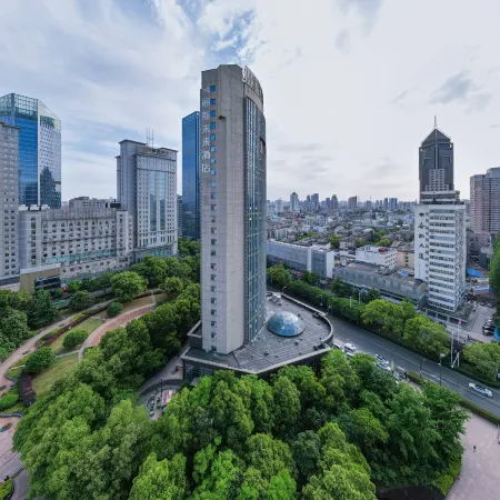 Lis Future Hotel (Huaihe Road Pedestrian Street)