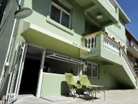 No.8 Goog Hotels in 