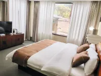 Siguniang Shan Yan Shiguang Homestay - 2 étoiles