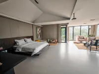 Wuhua Mountain Resort Homestay