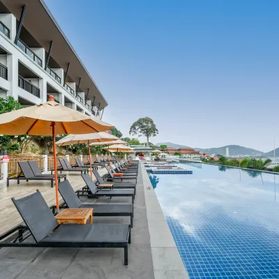 Andamantra Resort and Villa Phuket Hoteles cerca de Playa Kalim