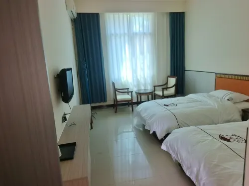 Menglian Yunxiao Hotel