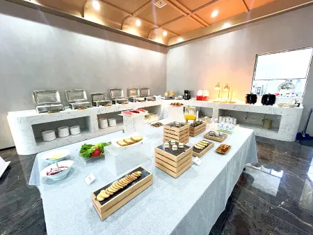 Mayjoys Hotel Отели рядом с достопримечательностью «Tianjin Occupation Skill Public Training Center Gymnasium»