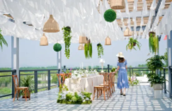 那水鄉·水上青荷民宿