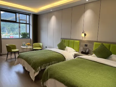 Zhuomala Homestay (Zhagulu Town)