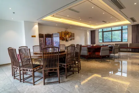 Huangping Suhe Hotel Отели в г. Хуанпин