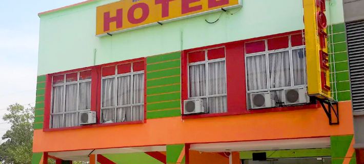 Bukit Beruntung Business Hotel Hotel di Gombak