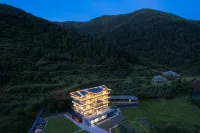 松潘鹿野蔦屋民宿（牟尼溝風景區店） 松贊干布和文成公主雕像附近的飯店