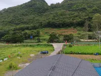 Yangshan County Small Town Renjia