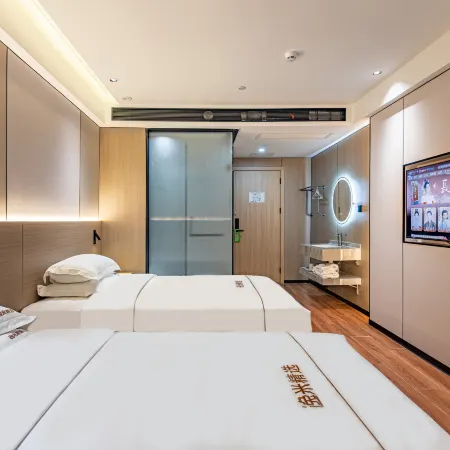 Yimi Selection Hotel Отели рядом с достопримечательностью «Залив Литчи»